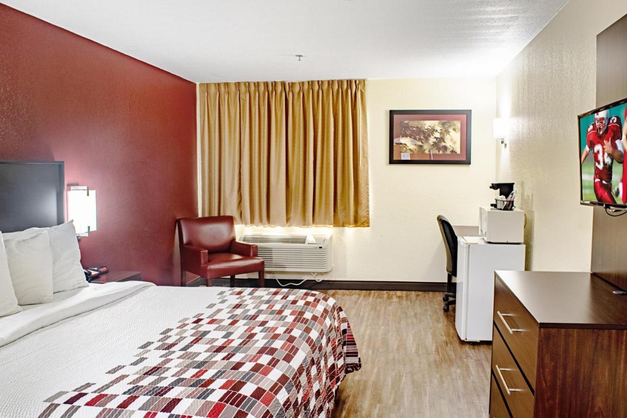 Red Roof Inn & Suites Middletown - Franklin Bagian luar foto