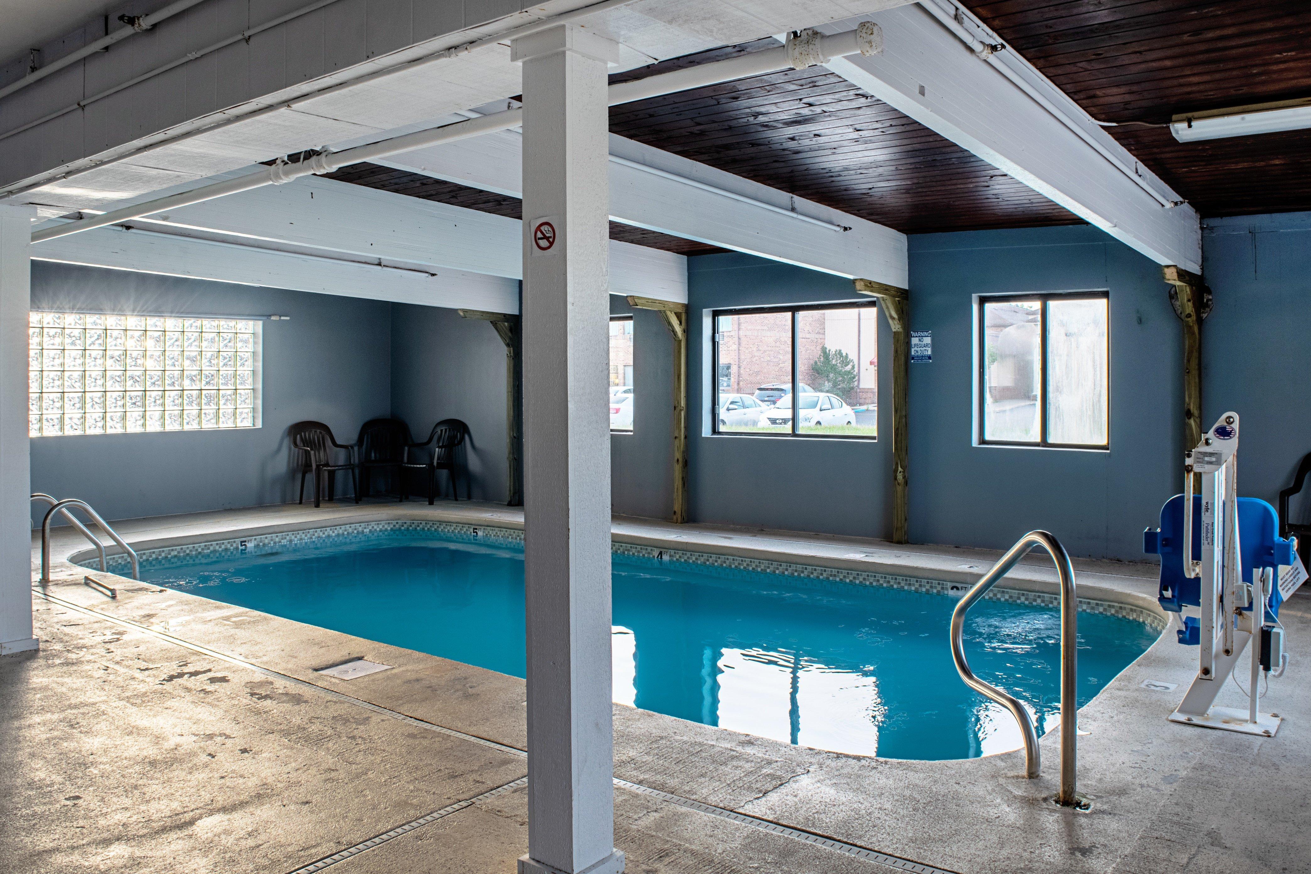 Red Roof Inn & Suites Middletown - Franklin Bagian luar foto