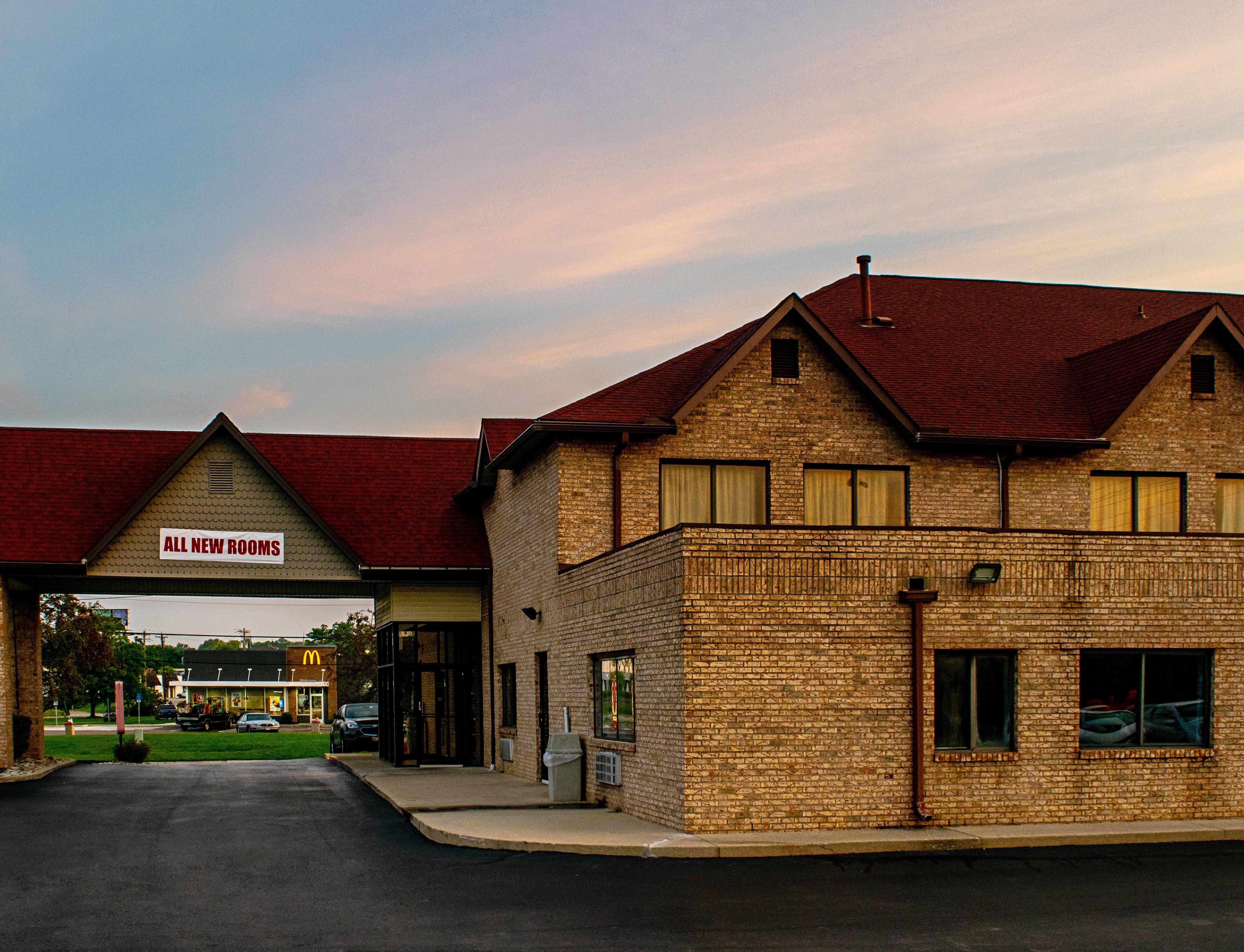 Red Roof Inn & Suites Middletown - Franklin Bagian luar foto